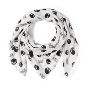 Willie G Skull Shawl - Cloud Dancer & Black